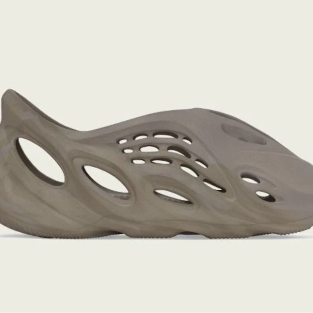YEEZY Foam Runner Stone Sage